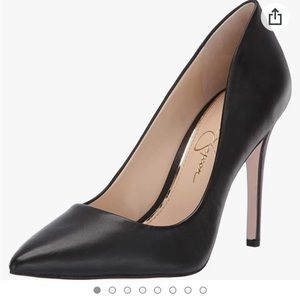 Womens Jessica Simpson praylee pumps